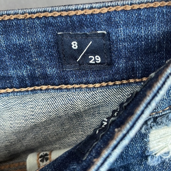 Lucky Brand womens Bridgette Skinny jeans. Size 8 - Picture 3 of 10